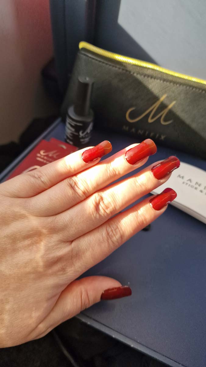 UV Nagelfolien Anbringen 06