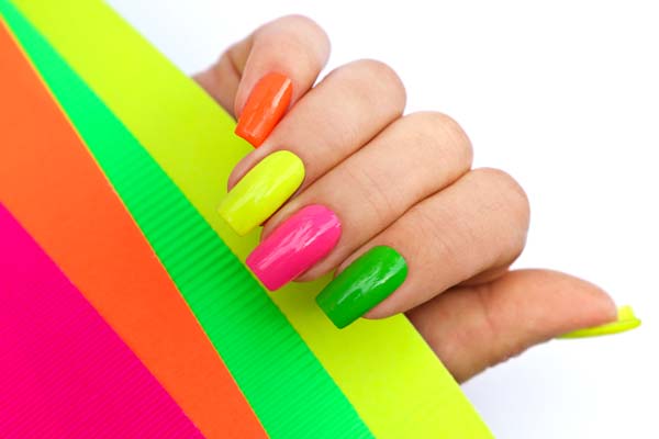 NEON-NAILS2
