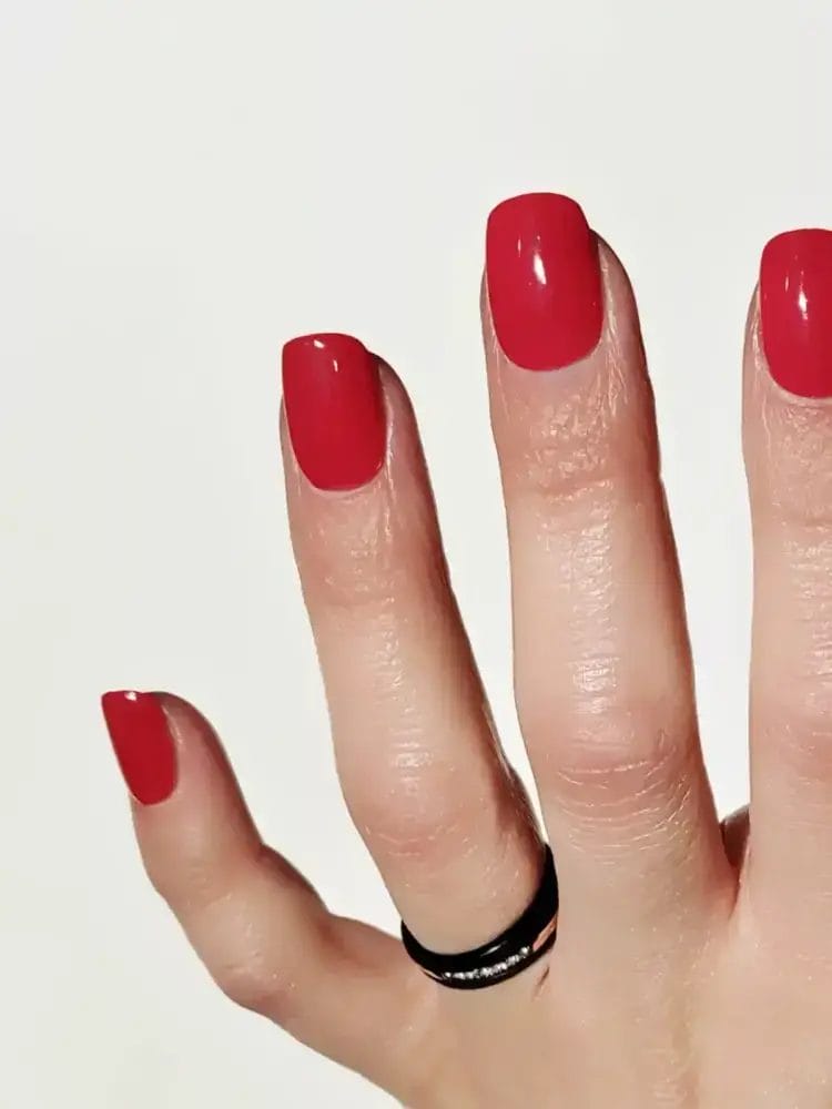 ADDICT Red UV GELFOLIEN TRAGEFOTO1
