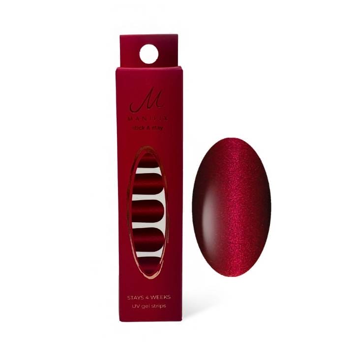 Entdecke die neuen Farben: Velvet – die neue UV-Nagelfolie, die du lieben wirst! 2 velvet-red-uv-nagelfolie-manifix